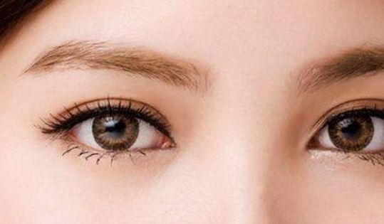 揭秘李勝基整容傳聞的真相：揭開(kāi)他美貌背后的秘密