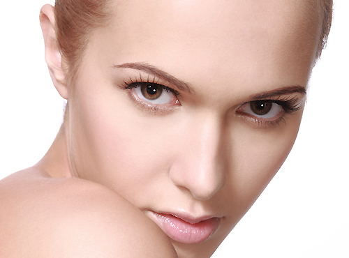 周揚青整容前后差別有多大？為什么她被爆料與羅志祥有關(guān)？