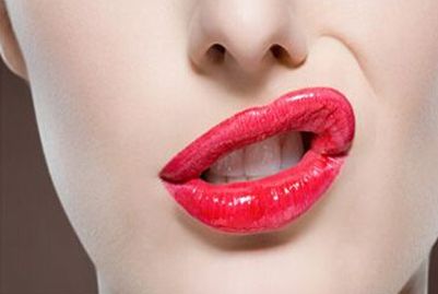 成都雙眼皮哪家醫(yī)院好德云醫(yī)院專家團(tuán)隊(duì)分享成都雙眼皮醫(yī)院排行榜