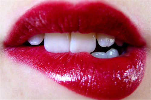 2023年長(zhǎng)春自體脂肪豐唇哪家醫(yī)院靠譜？排名前十的美容整形醫(yī)院推薦！