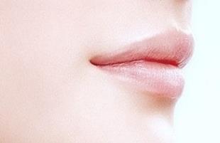 瀘州醫(yī)學(xué)院整形美容科是否能夠有效祛除痘坑？