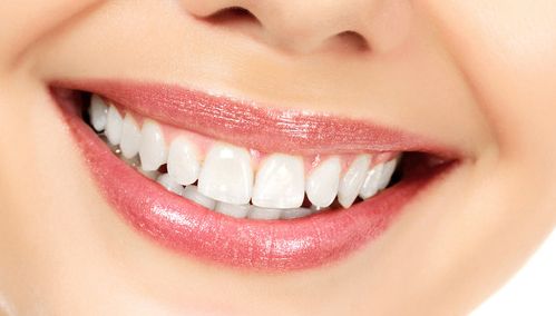 李嘉欣整容了嗎？細數(shù)傳奇女星的美貌秘籍！