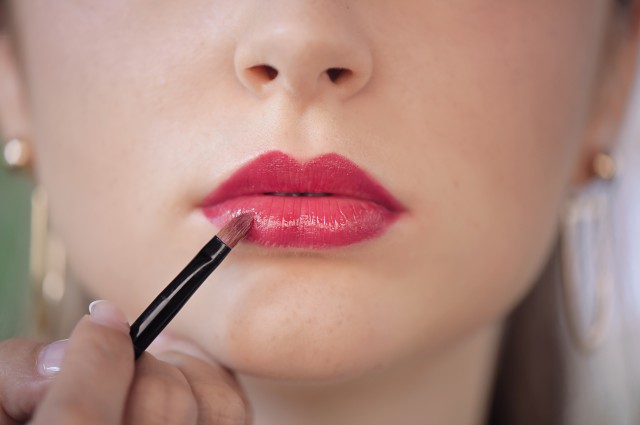 上海寶鋼醫(yī)院整形科靠譜嗎？董繼英醫(yī)生的資歷與口碑如何？