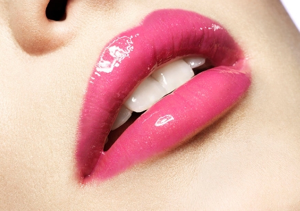 雙眼皮適合哪些人群？平扇好還是開扇好？