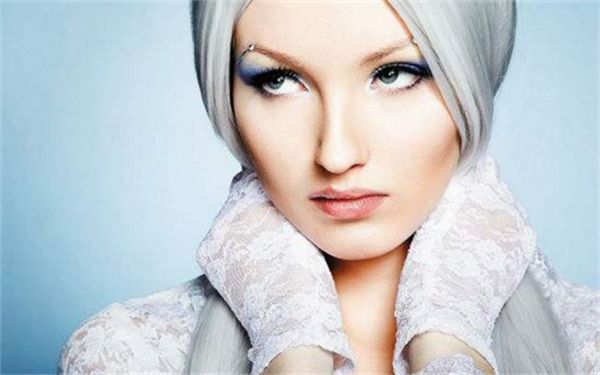 武漢吸脂整形行業(yè)大咖齊聚！專家技術(shù)點(diǎn)評(píng)，口碑紅榜盤點(diǎn)！