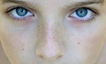 胡可整容了嗎？揭秘胡可動人的美貌背后的秘密！