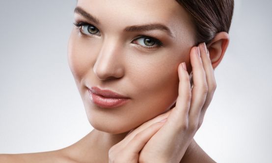 上海哪家醫(yī)院注射豐唇效果好？找專業(yè)豐唇醫(yī)生，了解詳細(xì)注射方案！