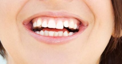 薛之謙經(jīng)歷車禍后回歸舞臺，外貌有所改變？