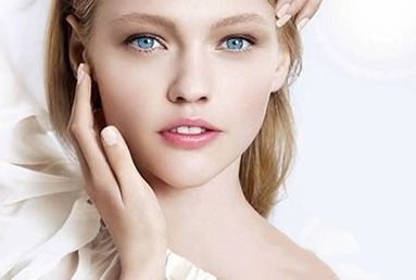 重慶修復(fù)雙眼皮哪家醫(yī)院好？細(xì)致解析重慶市區(qū)修復(fù)雙眼皮好的醫(yī)院排行