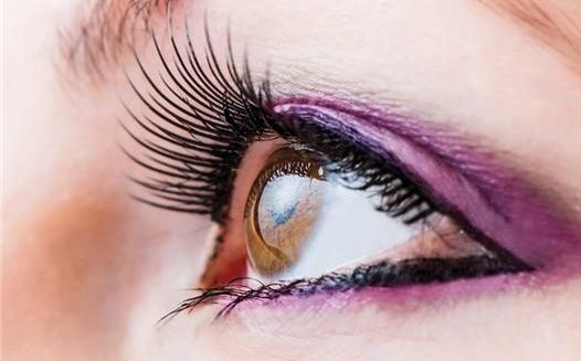 鄭爽整容失敗了嗎？揭秘整容手術(shù)中的不容忽視的風(fēng)險(xiǎn)與挑戰(zhàn)