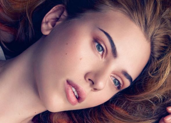 北京達(dá)拉斯隆鼻技術(shù)哪家好？選擇正規(guī)醫(yī)院和高技術(shù)的關(guān)鍵