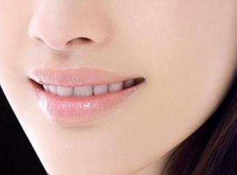 鄭州哪家整形醫(yī)院的復(fù)合彩光嫩膚美白技術(shù)出類拔萃？2023年全新洗牌的鄭州綜合彩光嫩膚美容醫(yī)院TOP10評比揭