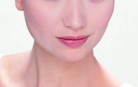 鐘恩淇進行了整容嗎？揭秘她的最新形象轉(zhuǎn)變