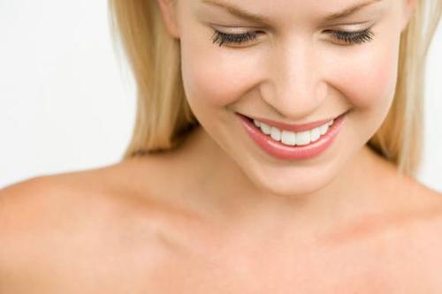 濰坊人民醫(yī)院美容科是否公布洗紋身價目表？科室簡介、醫(yī)生口碑和地址路線一覽詳細嗎？