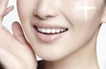 上海哪家醫(yī)院做硅膠假體豐太陽穴好評(píng)如潮！2023年排名前十超受歡迎！