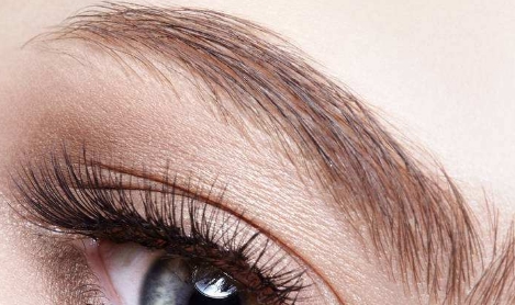 張芷溪鼻子整容前后照片，她的顏值發(fā)生了什么樣的變化？