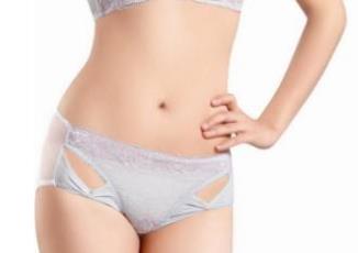 南京醫(yī)科大學(xué)友誼整形外科醫(yī)院地鐵出口離醫(yī)院近嗎？醫(yī)生推薦的路線是哪個？