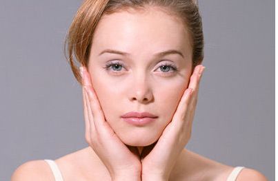 珠海九龍整形醫(yī)院：雙眼皮、隆鼻、吸脂價(jià)格一覽，實(shí)惠方案推薦！