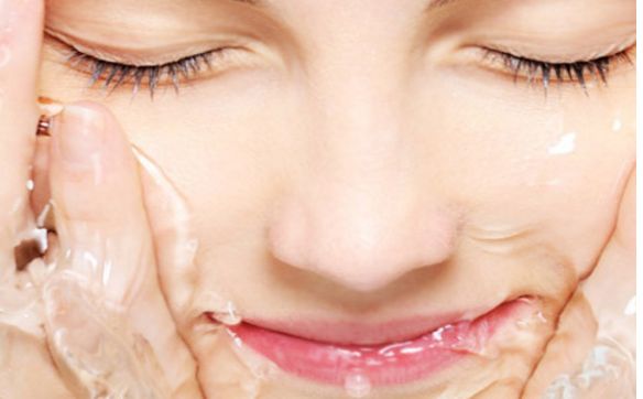 成都彩光祛斑醫(yī)院大盤(pán)點(diǎn)：價(jià)格親民，效果顯著