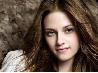 頭發(fā)異常脫落的根源揭秘，助力生發(fā)的食材解析