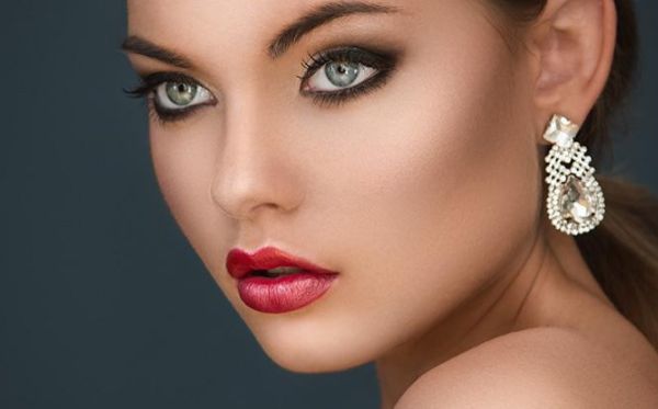 合肥隆鼻整形專家推薦！合肥臺(tái)美麗格等你來(lái)！