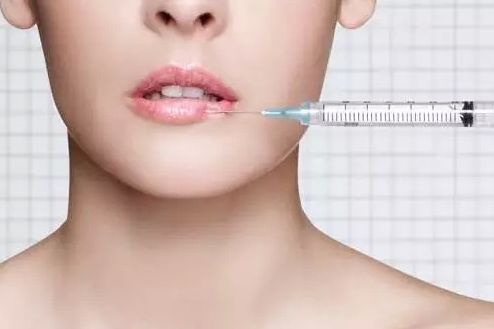 長沙美容醫(yī)院生長紋治療排名前十效果明顯，快來了解吧!