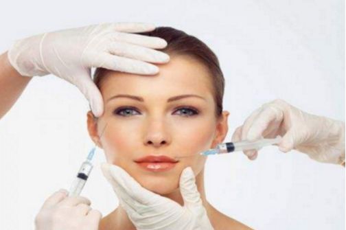 選擇適合你的隆鼻材料，養(yǎng)成完美鼻型的秘訣