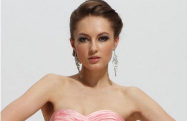 青島懿后唐美人醫(yī)療整形隆鼻價格，真實案例分享！