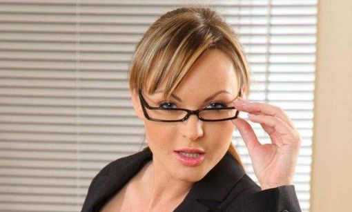 激光嫩膚去除疤痕，真的有用嗎？價(jià)格如何？拜讀王連召醫(yī)生介紹