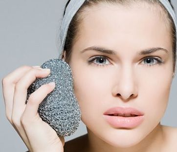 杭州小切口祛唇紋醫(yī)院口碑盤點(diǎn)，幫你恢復(fù)飽滿雙唇