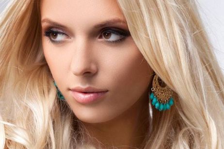 三亞哪家醫(yī)院做隆胸好？推薦三亞中心醫(yī)院梁顯南醫(yī)生