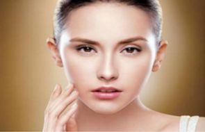 珠海口碑名醫(yī)詳解：光纖激光巧除眼底細紋