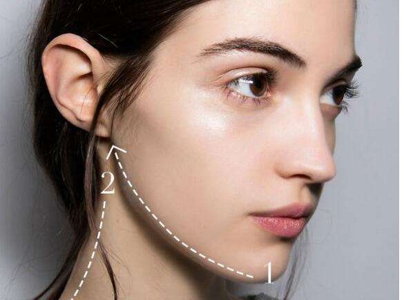 上饒市哪家醫(yī)院的隆胸手術(shù)效果好？推薦徐湯靈副主任醫(yī)師