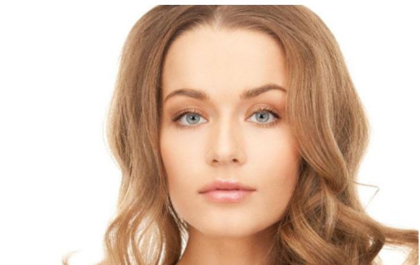 南京整形醫(yī)生排行榜：哪位醫(yī)生更擅長(zhǎng)隆胸手術(shù)？