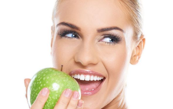 廣州許揚濱醫(yī)生隆胸技術如何？手術費用、成功案例、社交聲譽全面評估