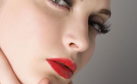 武漢哪位醫(yī)生擅長(zhǎng)隆胸手術(shù)？