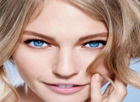 長沙專業(yè)隆胸醫(yī)師朱小平，技術(shù)高超讓你美麗自信