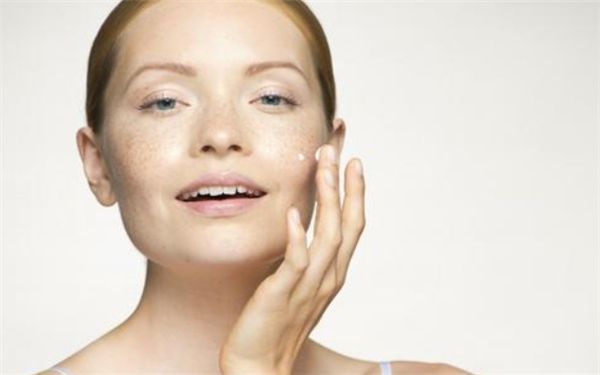 武漢權(quán)威眼周除皺整形醫(yī)院推薦：全十佳榜單搶先看！