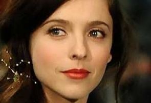 隆胸手術(shù)的風(fēng)險(xiǎn)及術(shù)前須知，解析隆胸手術(shù)詳細(xì)信息