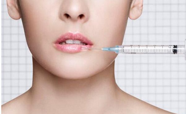 武漢抬頭紋注射醫(yī)院解析：權威專家坐鎮(zhèn)，效果卓越！