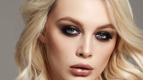 昆明更受推薦的隆鼻醫(yī)生是誰(shuí)？張昕霞、莊蔚強(qiáng)成領(lǐng)軍人選！附手術(shù)免費(fèi)查詢