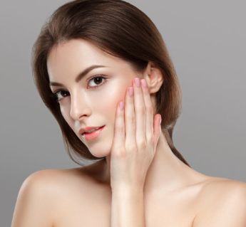 尹度龍雙眼皮修復(fù)專家揭秘：手術(shù)效果如何？