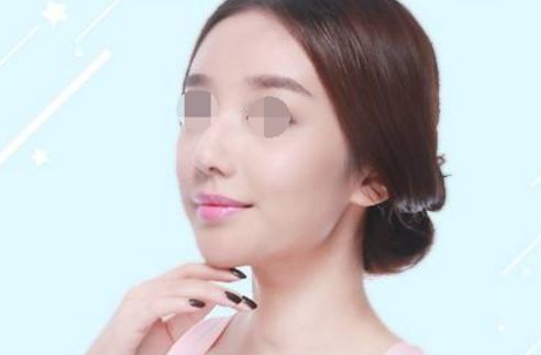 自體脂肪豐胸術(shù)：重拾自信的完美選擇，手術(shù)詳解分享