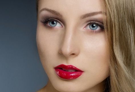 女性易患彌漫性脫發(fā) 女性是否脫發(fā)與熬夜有關(guān)？