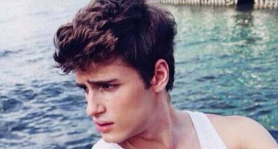 羅盛康胸部技術(shù)備受認(rèn)可，榮獲省級(jí)及軍方科技進(jìn)步獎(jiǎng)項(xiàng)