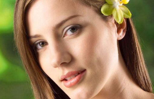 熊斌醫(yī)生經驗豐富，行業(yè)口碑口碑佳！唇腭裂、耳再造等多項整形項目得心應手！