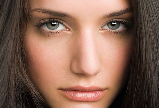 重慶玻尿酸填充川字紋哪家醫(yī)院靠譜？公私立對(duì)比解析