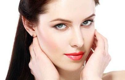 鄭州隆胸醫(yī)生排行前十強：馬富廉、翟弘峰綜合評分高！美胸攻略全新發(fā)布！