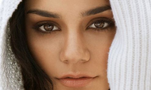 想煥發(fā)容顏？樂山微創(chuàng)去眼角細(xì)紋一網(wǎng)打盡！