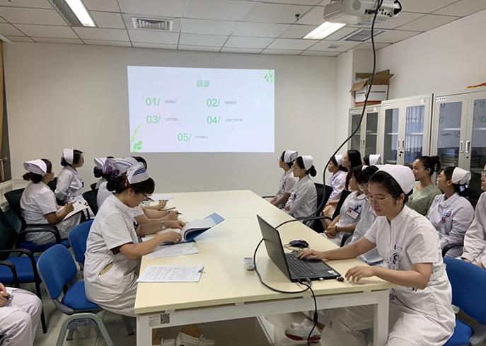 安徽醫(yī)科大學(xué)附屬阜陽(yáng)醫(yī)院燒傷整形創(chuàng)面外科_教研培訓(xùn)